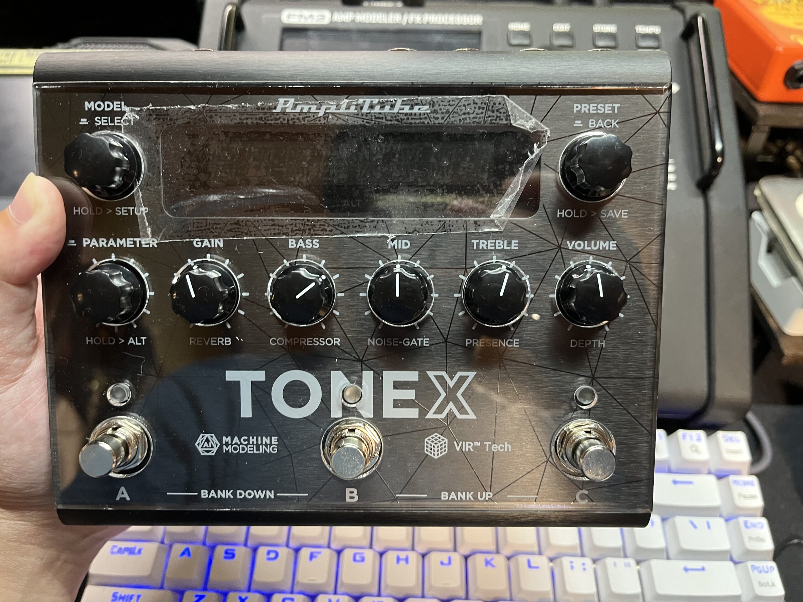 IK Multimedia TONEX Pedal